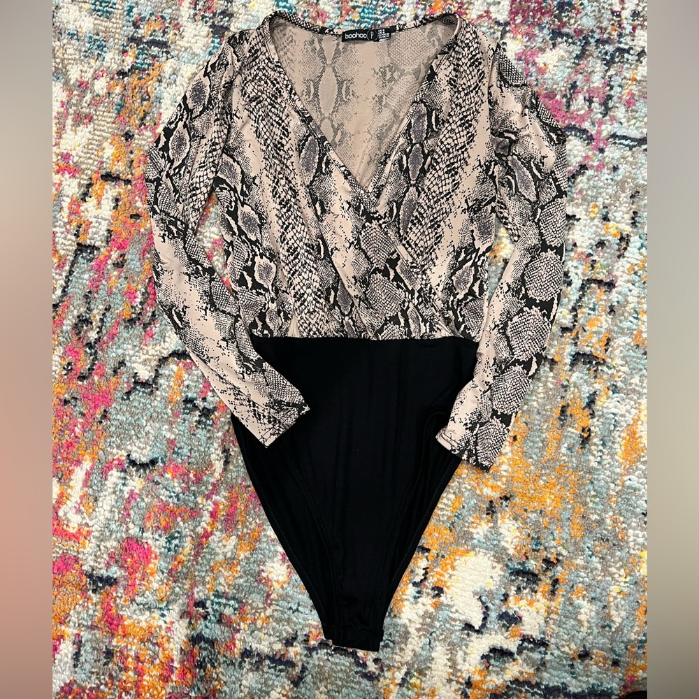 Boohoo body suit